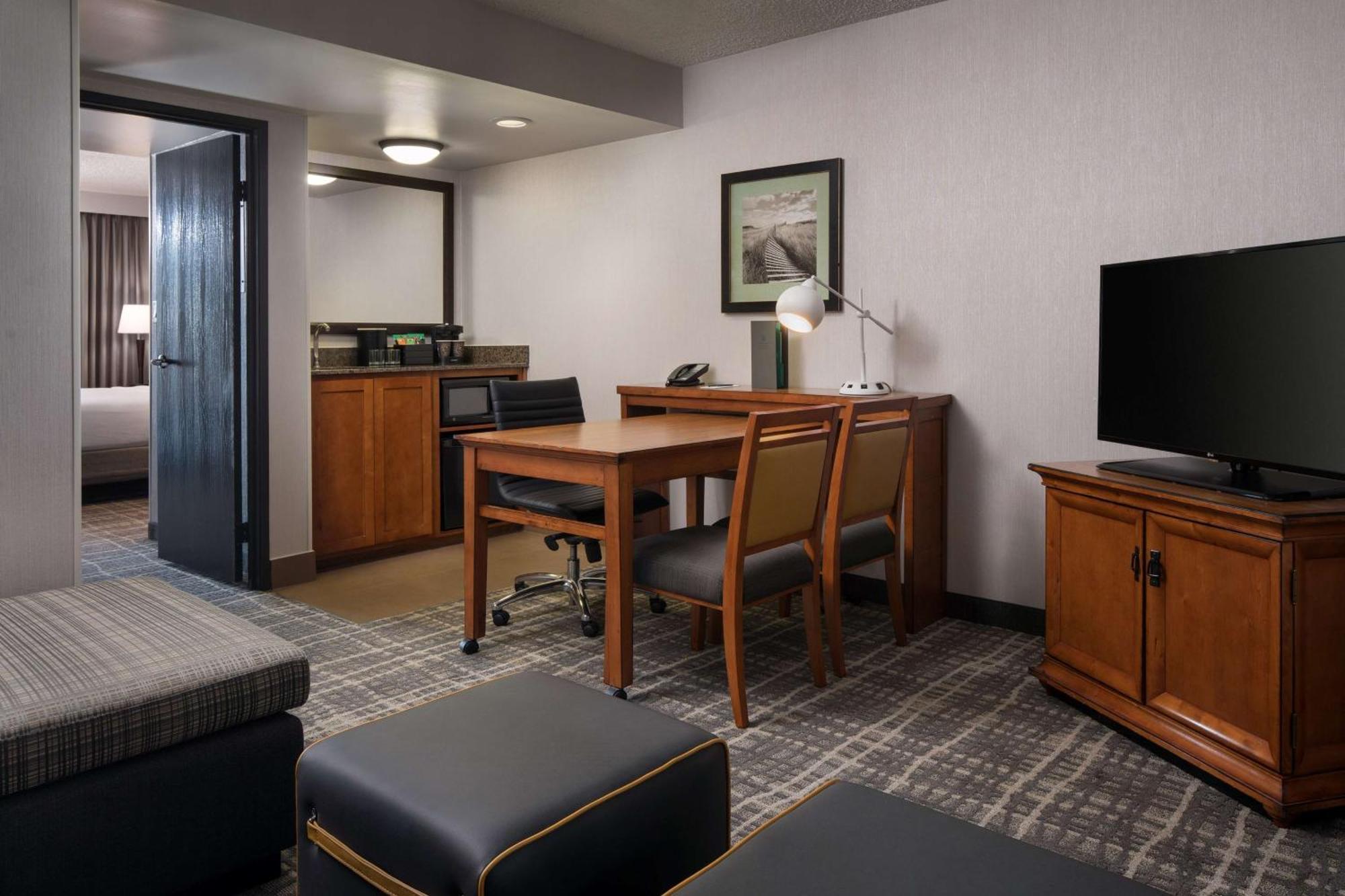 Embassy Suites By Hilton Austin Central Zewnętrze zdjęcie