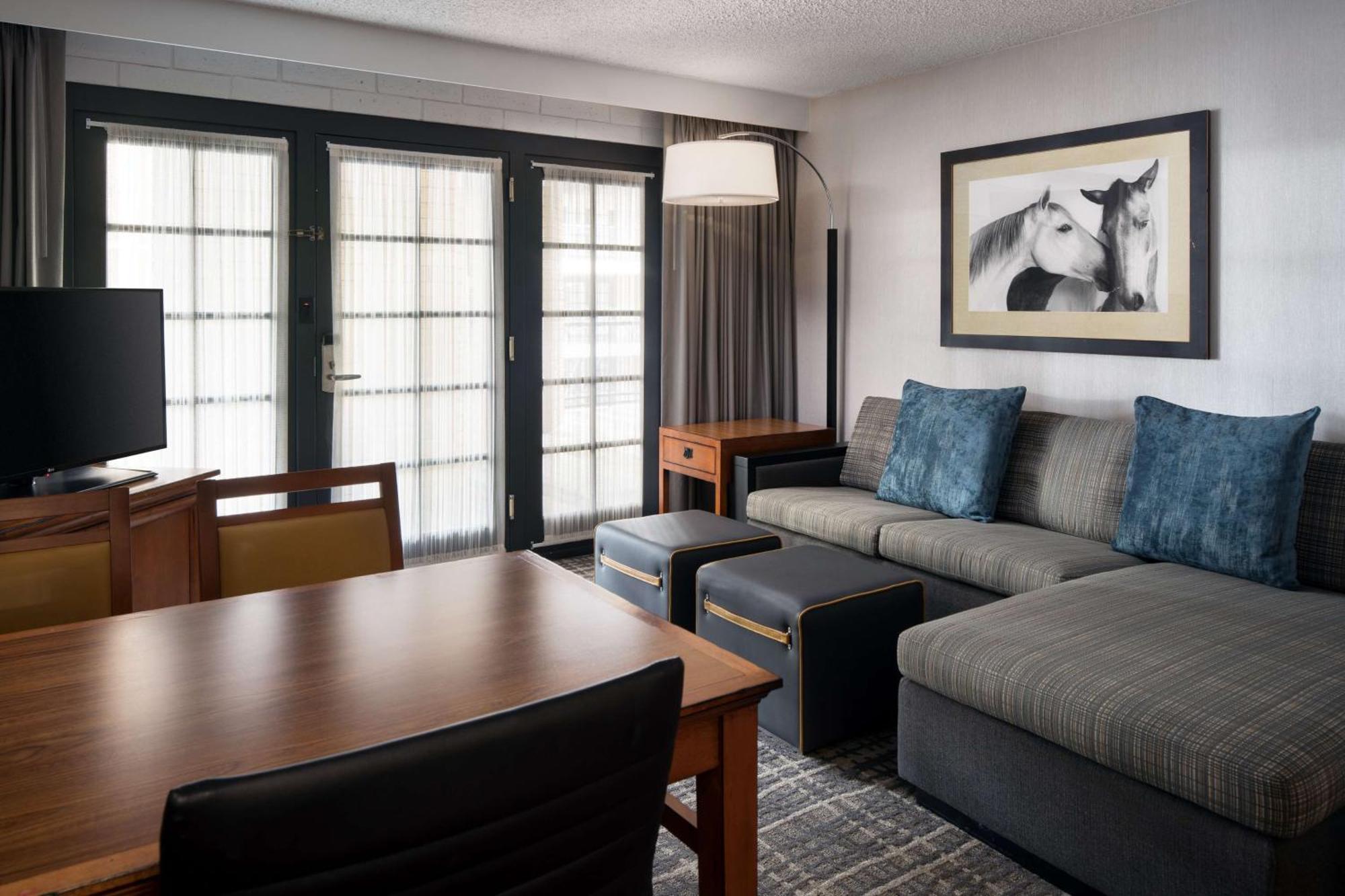 Embassy Suites By Hilton Austin Central Zewnętrze zdjęcie